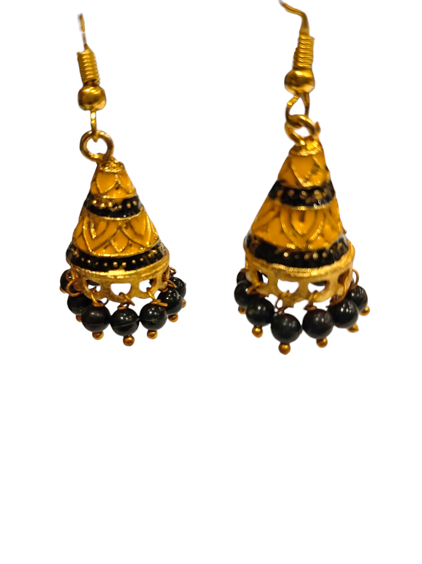 Aretes Tradicionales