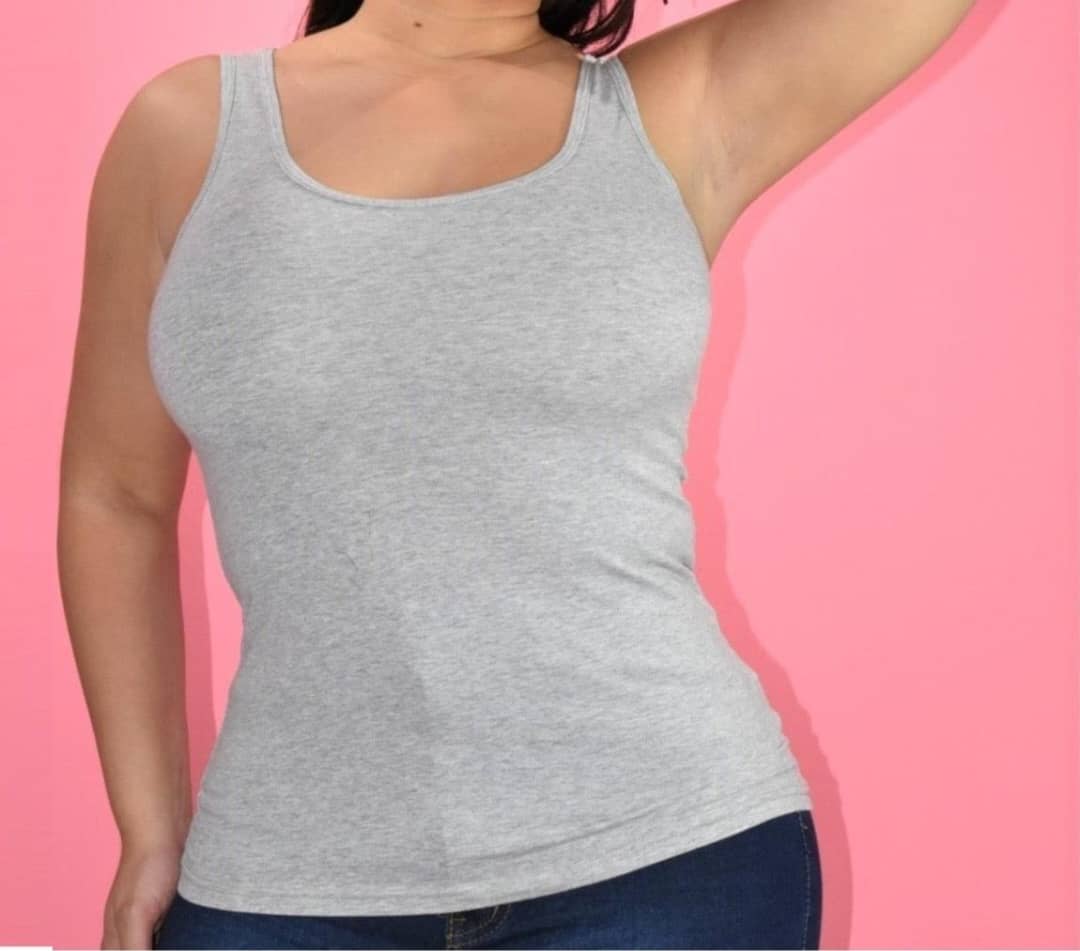 Top Basico de Dama Gris