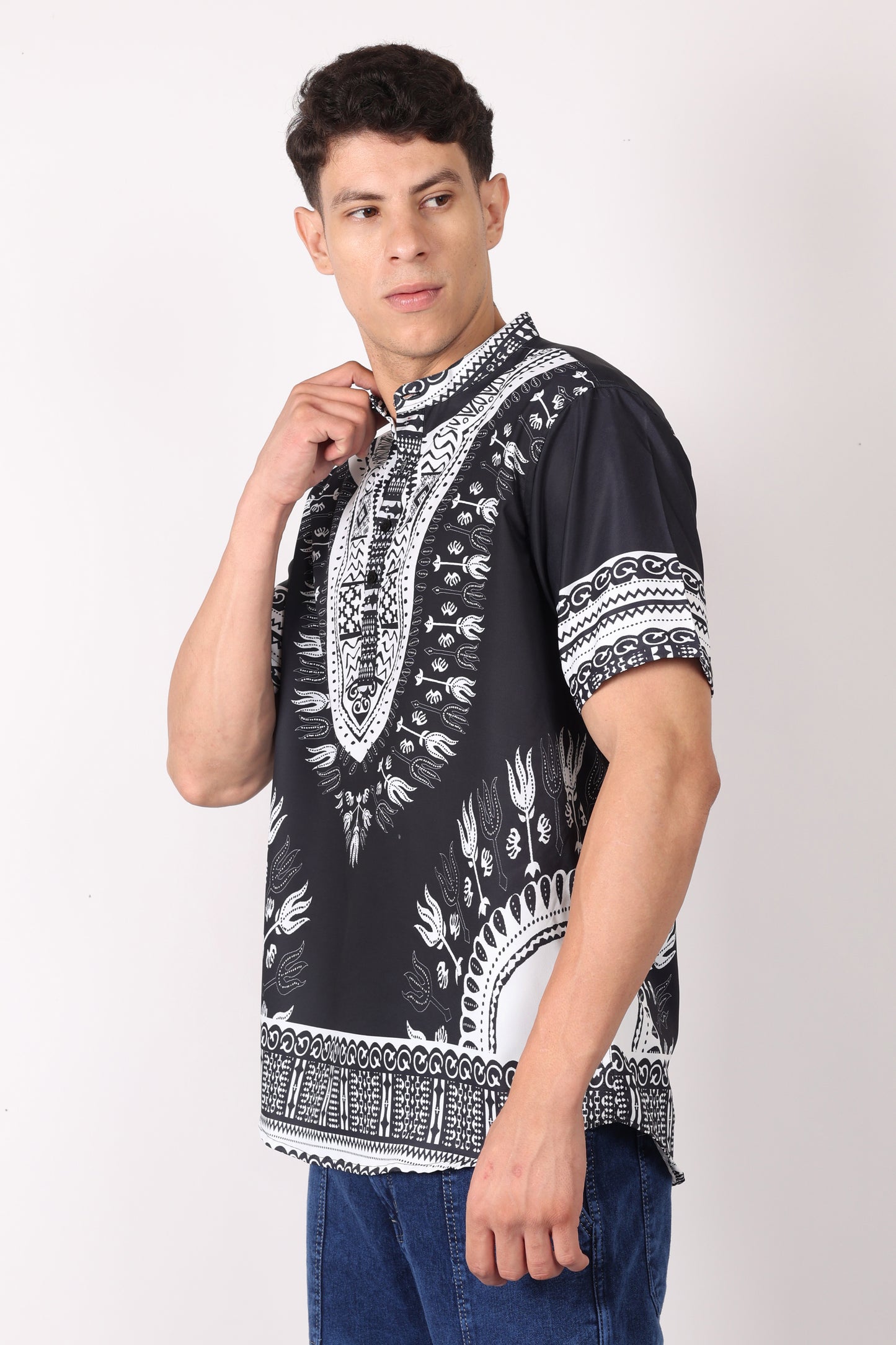 Camisa de Hombre Afrocaribeño Negro de Botones con Cuello Chino HS405