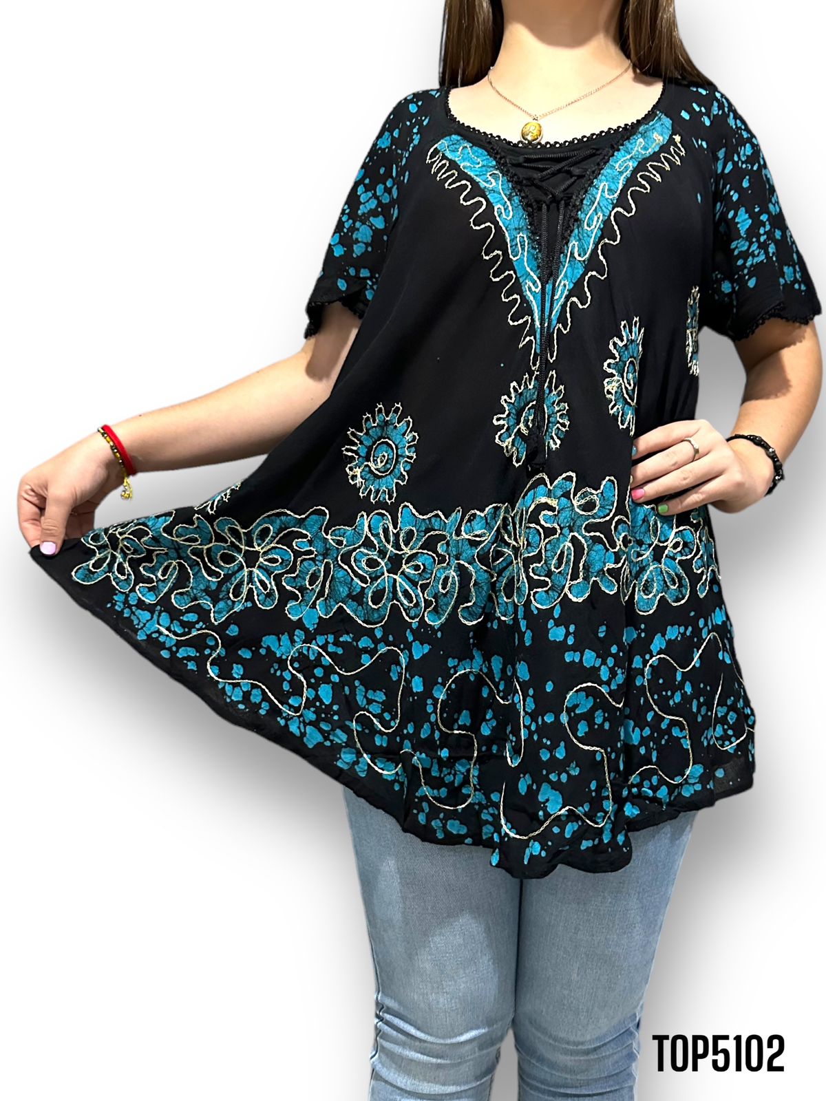 Top de Dama Unicolor Bordado con Mangas TOP5102