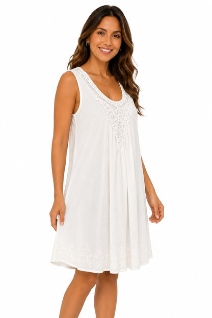 Vestido Blanco de Dama Sin Mangas