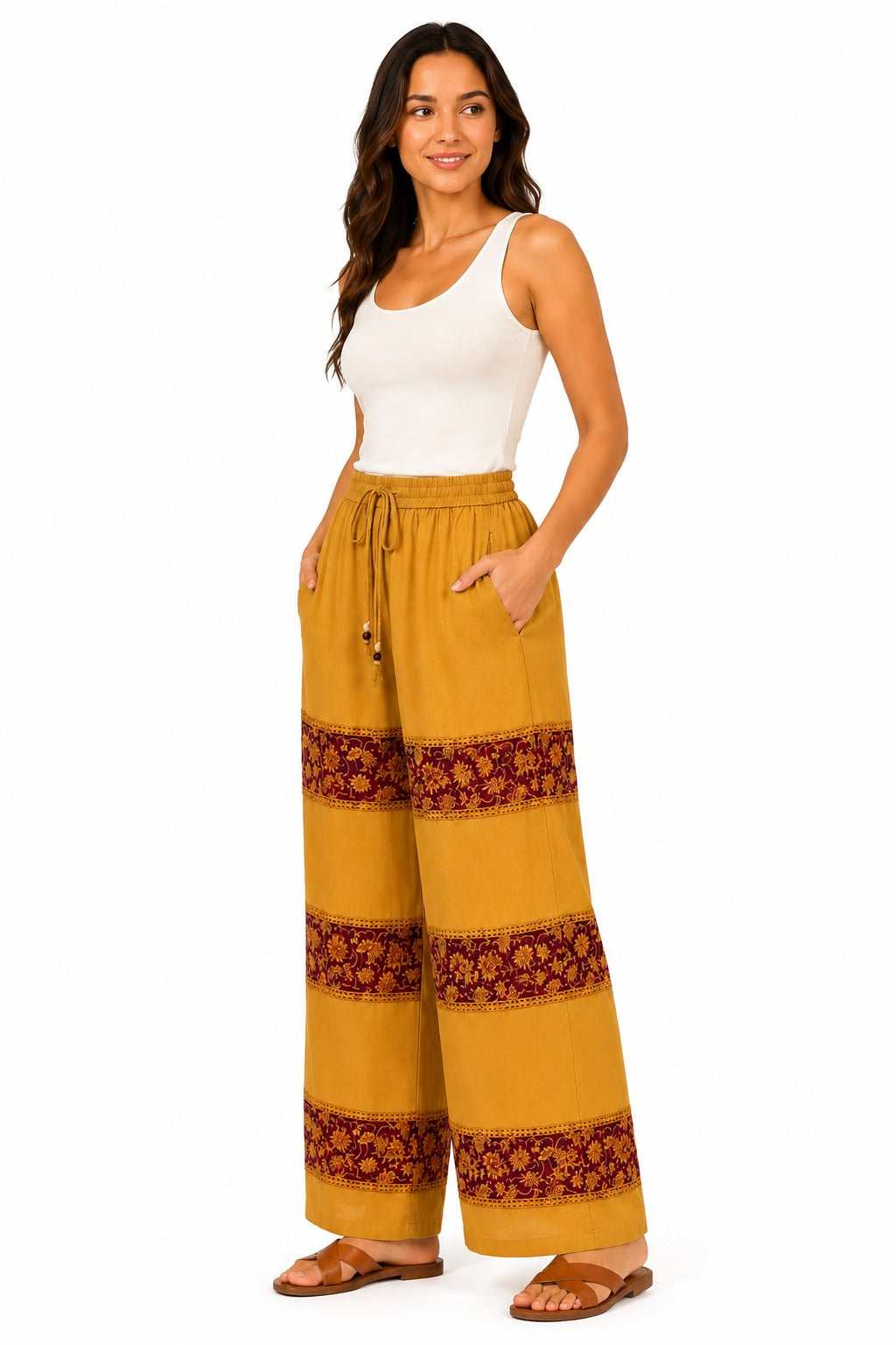 Pantalón Floral con Detalles Bordados