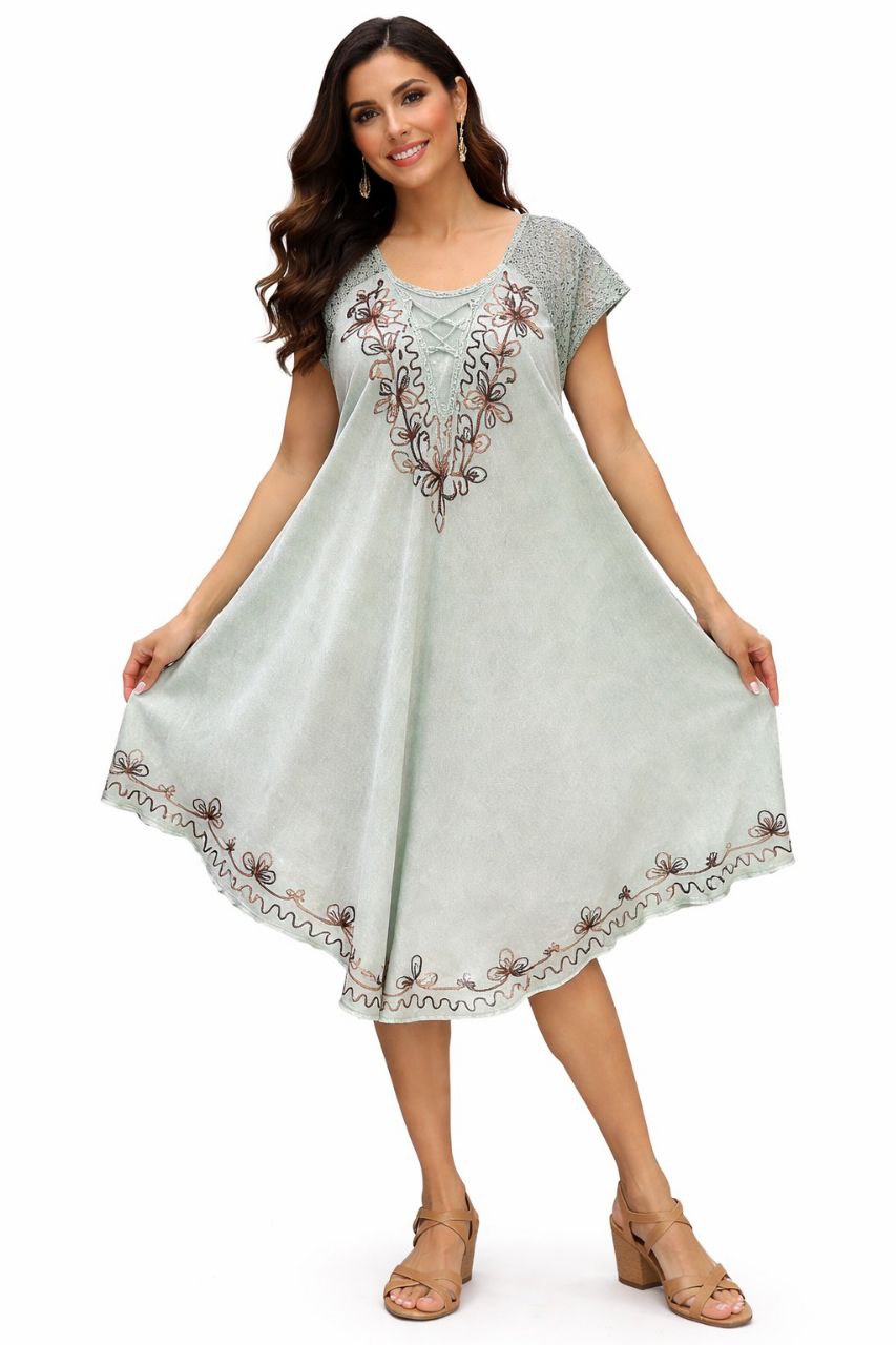 Vestido de dama estampado verde claro con mangas